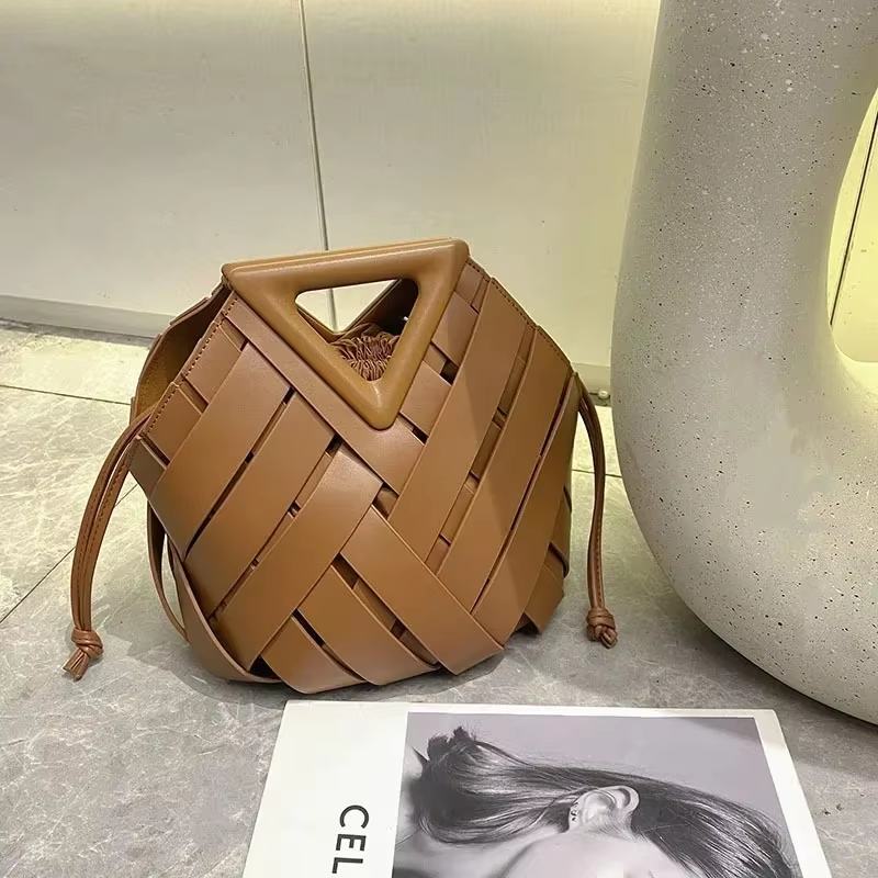 Trendy Vegan Deri Örgülü Tote  - Women'S Accessories Purse incelemesi ve fiyatı