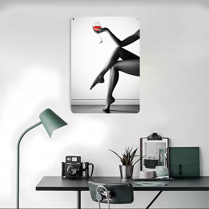 Şık Kadın Şarap Kadehi Ile Ten - Women Accessories Poster incelemesi ve fiyatı