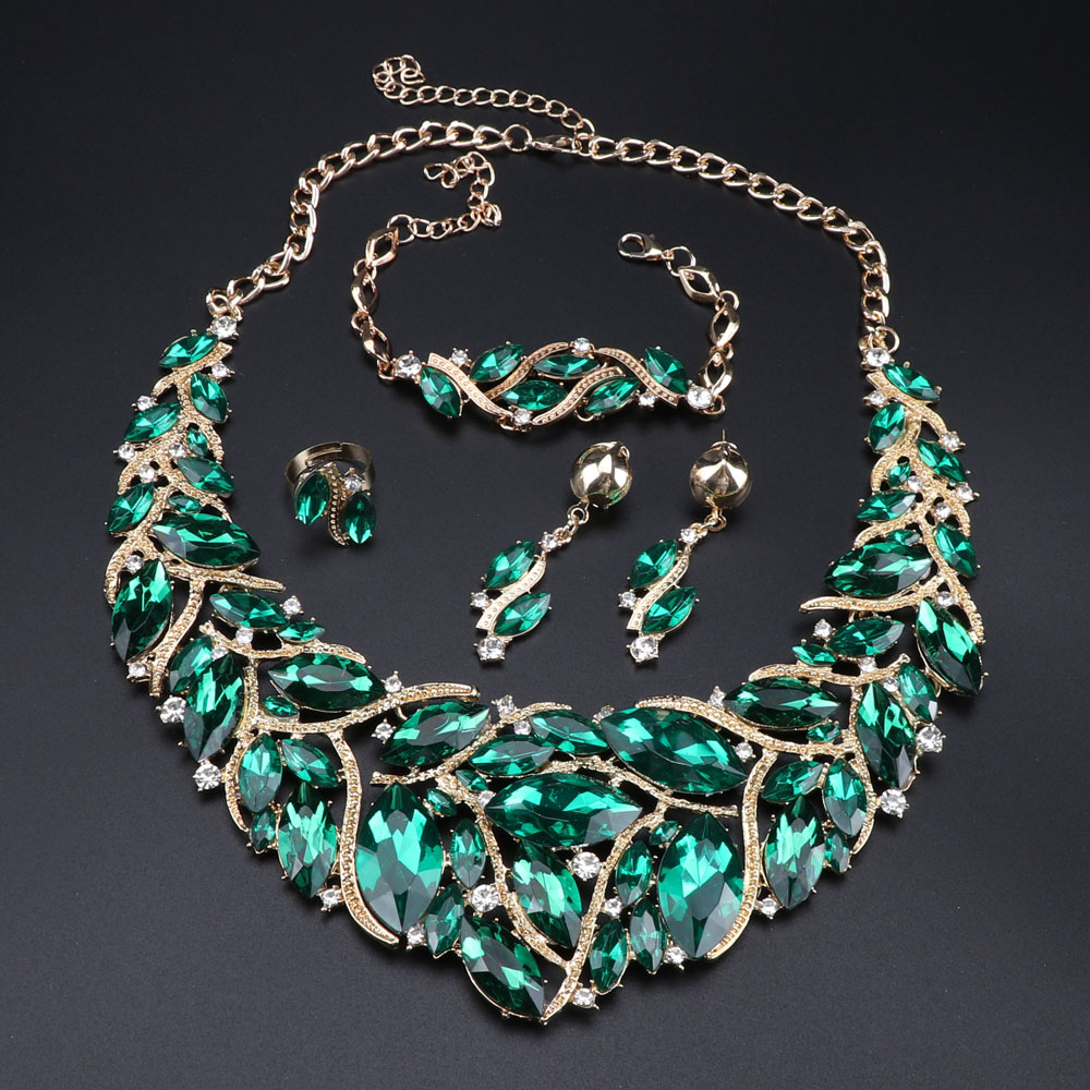 CYNTHIA lüks yeşil renk krista - Women Accessories India incelemesi ve fiyatı