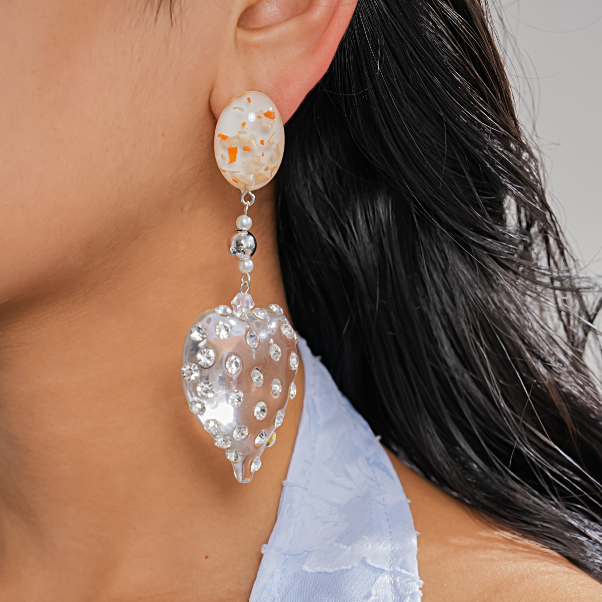 Büyük Şeffaf Reçine Kalp Damla - Women'S Accessories Trends 2026 incelemesi ve fiyatı